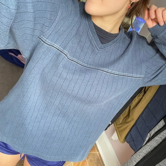 Vintage Van Huesen Shirt - Picture 4 of 6